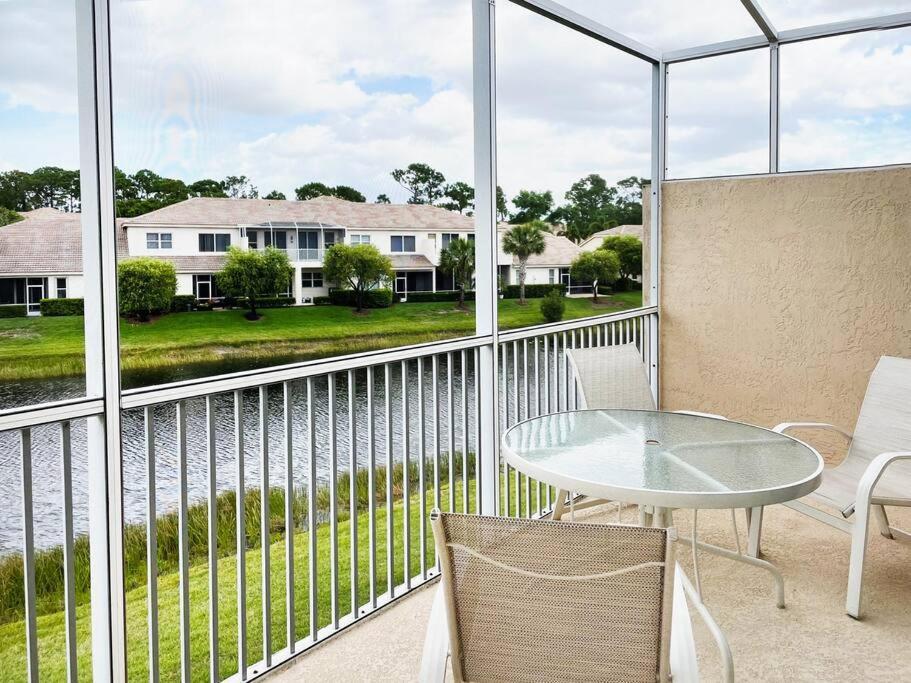 Pga/Spacious 3 Bedroom With Lake View Carlton Bagian luar foto